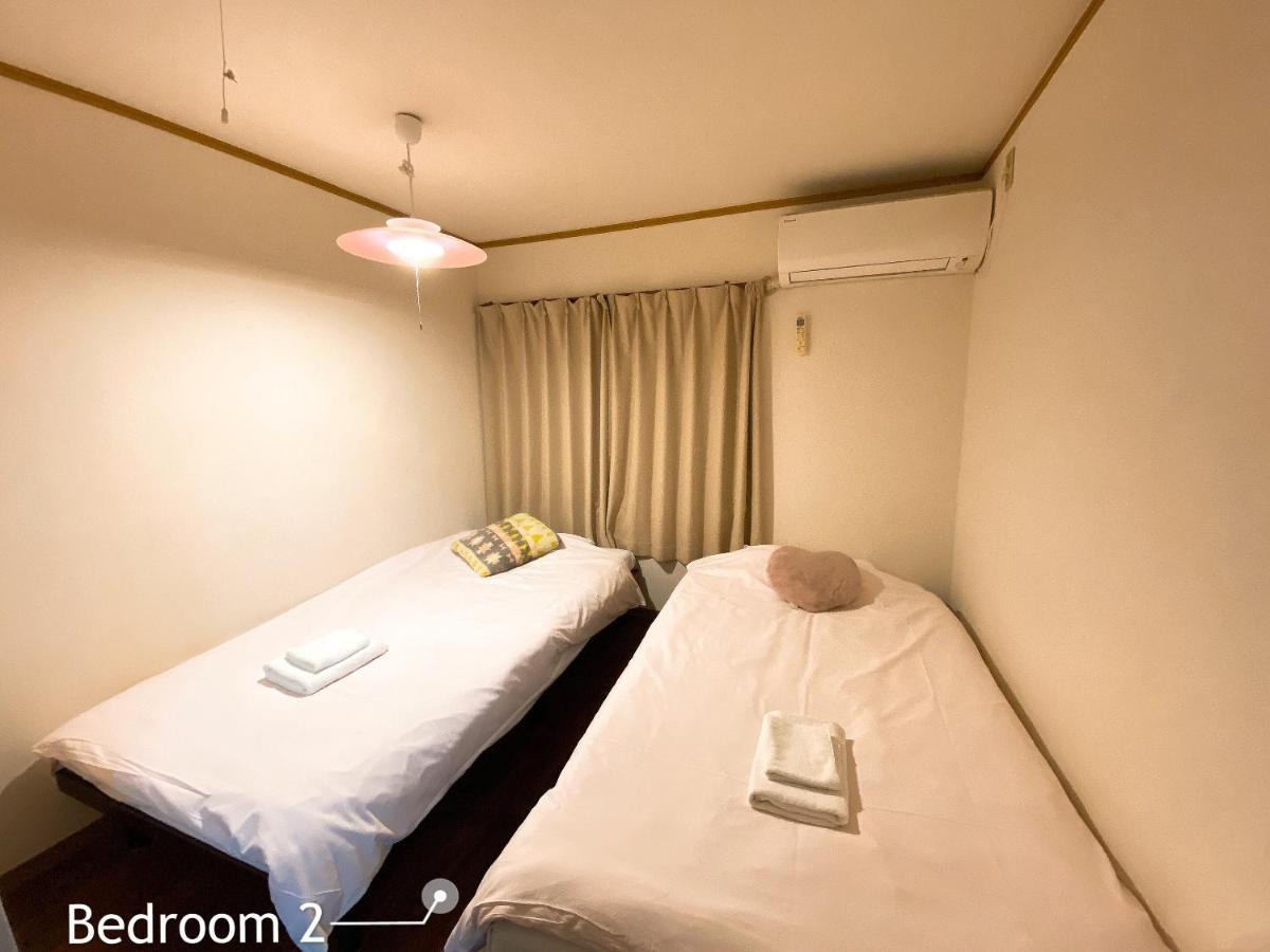 ラグジュリア難波204 Apartment Osaka Luaran gambar
